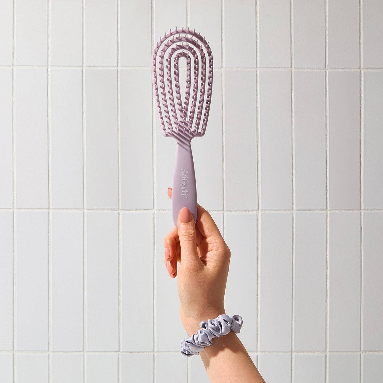 KITSCH - Detangling Flexi Brush - Soft Violet