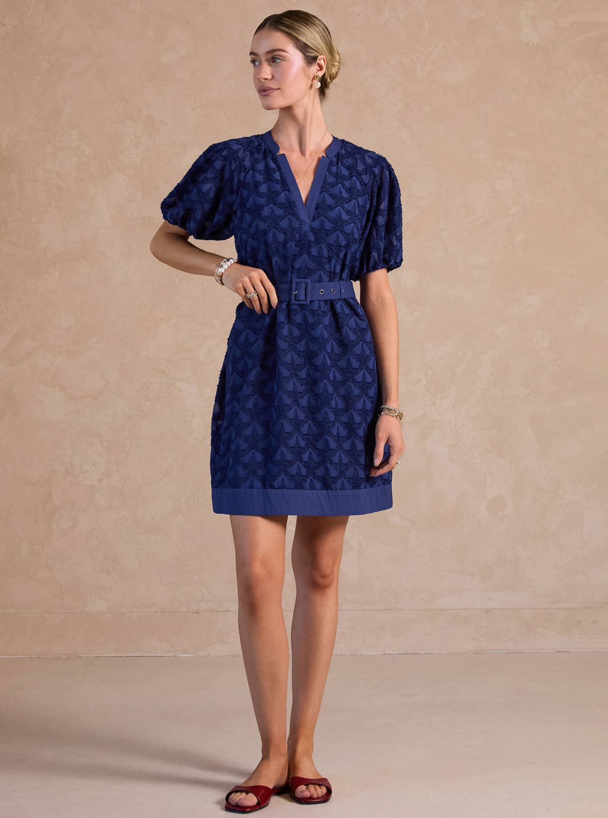 Current Air - Textured Star Pattern Belted Mini Dress: Navy Blue / XS