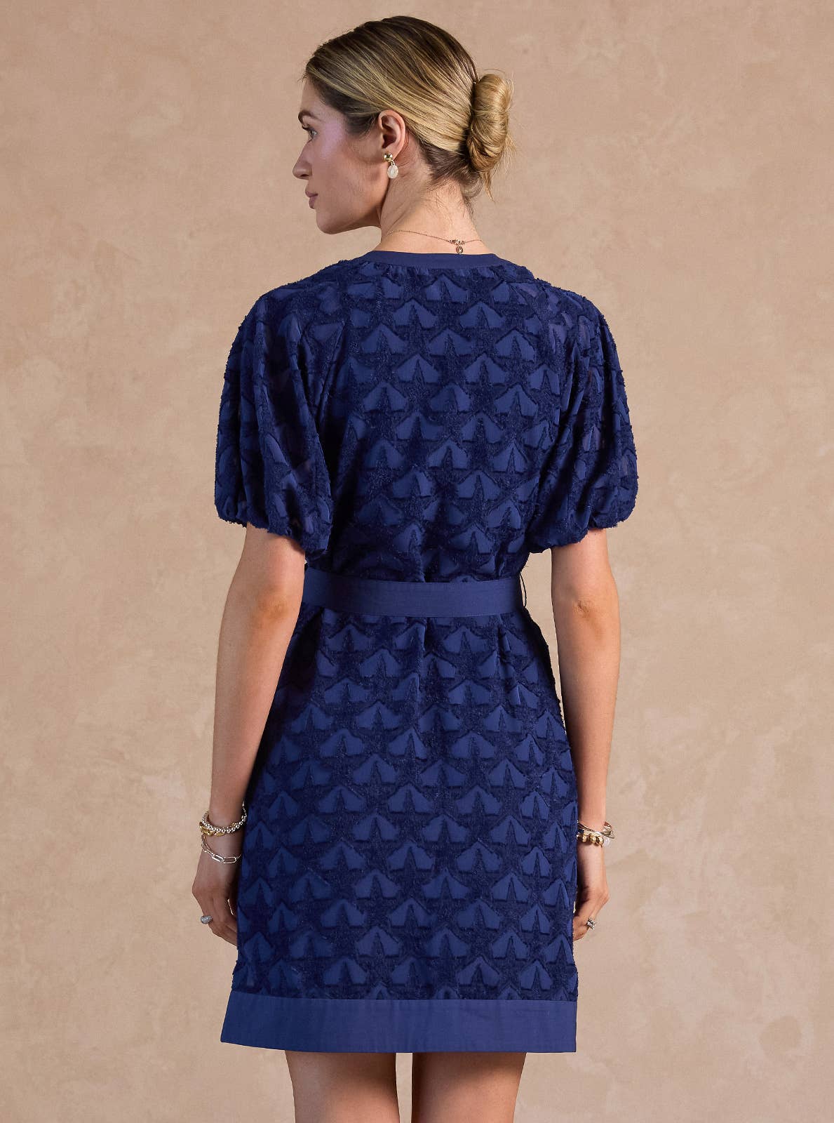 Current Air - Textured Star Pattern Belted Mini Dress: Navy Blue / S