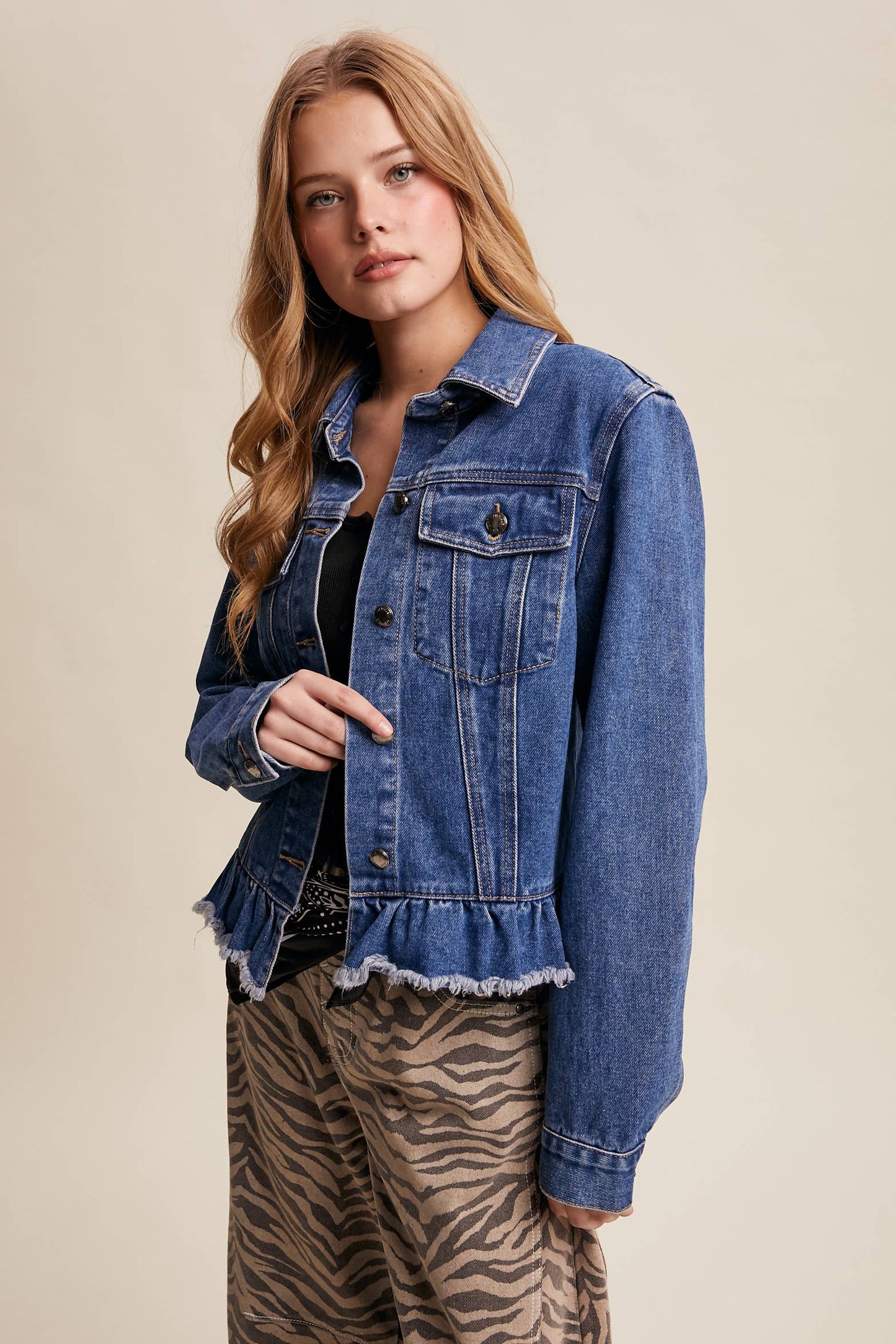 Listicle - Ruffled Hem Denim Jacket LJ0236: Light Denim / M