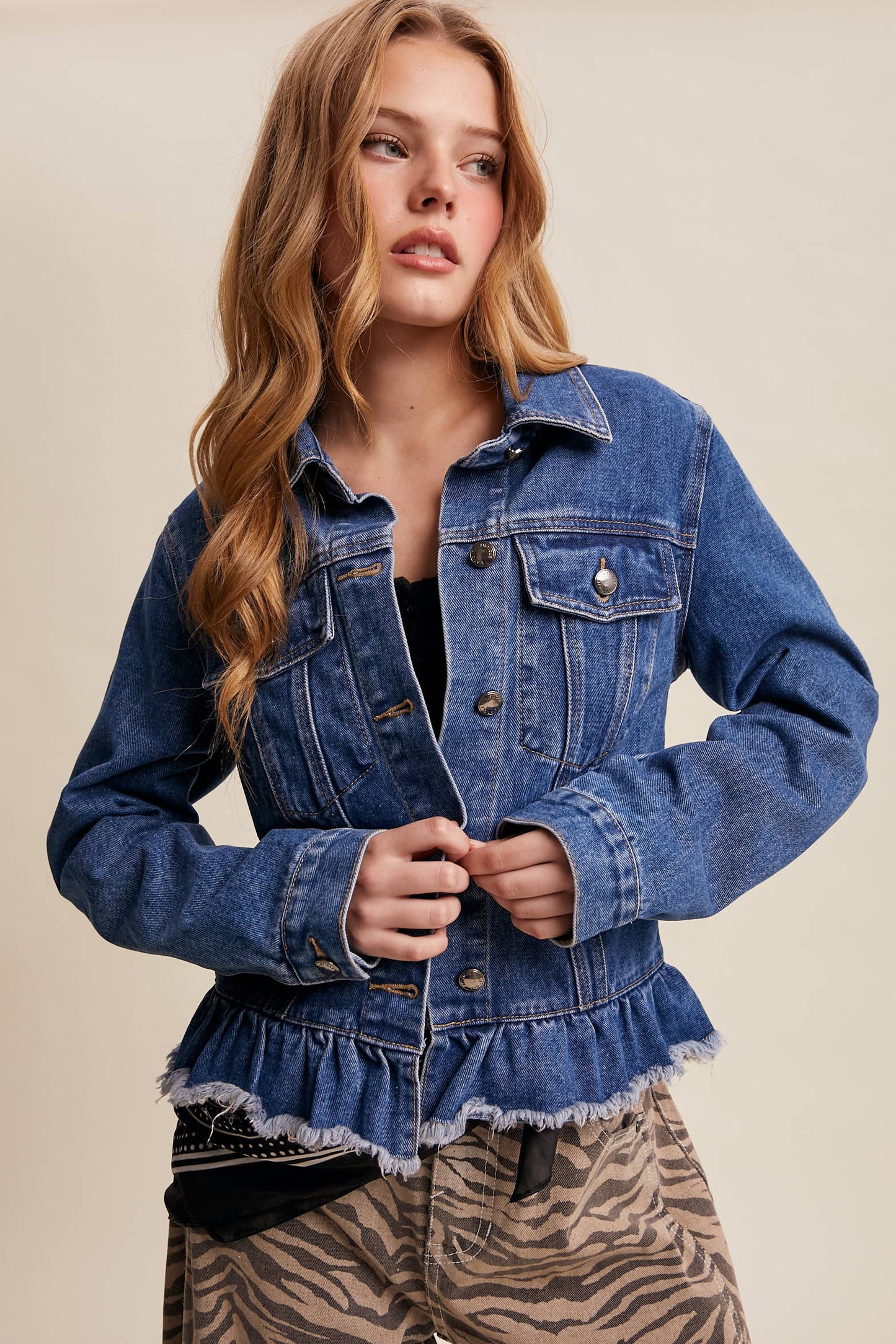 Listicle - Ruffled Hem Denim Jacket LJ0236: Light Denim / L