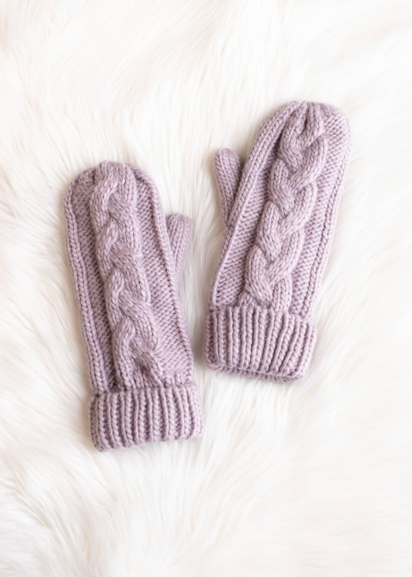 Lilac Braided Knit Mittens